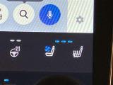 エアシート&ヒーターのスイッチはナビ画面下に配置です。