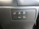 車線逸脱警報を搭載。