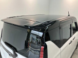品質へのこだわり!フロアマットやシートなど車内をキレイに清掃し、ニオイや汚れなどを徹底的にクリーニングしてもらっております。室内はピカピカです☆