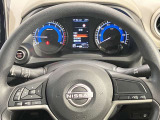 【メーター】メーター内のカラーディスプレイには運転をサポートするさまざまな情報を表示!