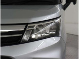 LEDヘッドライト付き