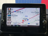 ナビ付いています!遠方に旅行する時には本当に重宝します♪今やメモリーナビ主流ですよ♪メモリーナビの利点はデータの読み書きのスピードが速くレスポンスがいいことです。