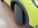 215/45R18タイヤ