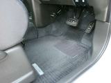 運転席足元です☆