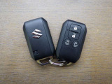 気持ち良く新しいカーライフがスタートできます様全車内外装クリーニングを実施しております。