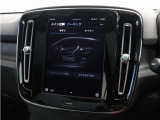 Google搭載のボルボなら、車内にいながら多彩なデジタルライフをお楽しみいただけます。Google Playから必要なアプリをダウンロードして、有意義な移動時間を楽しみましょう。