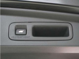 ◆パワーテールゲート◆キーや運転席のボタン、ハンズフリー機能など多彩なアクセスで自動開閉できます。