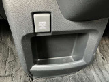 パワーアウトレット センターコンソール