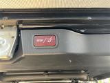 販売車両には法定整備がしっかりと含まれています。見えない部分のトラブルを事前に防止し、安全面を最優先に考えた整備を行ってから納車されるため、納車日から快適に走行できます。