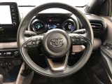 ハンドルは車を運転する上で、ずっと握っている重要なパーツです。手にフィットする物がいいですよね♪