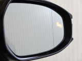 後方からの車の接近を教えてくれるブラインドスポットモニター♪※あくまでも補助的な装置なので目視確認もお忘れなく!