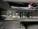 パワーウィンドウ付き☆運転席で全部の窓を開閉することが可能!!
