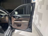 この度は、弊社中古車をご覧いただき誠にありがとうございます。たくさんのご連絡、お待ちしております。