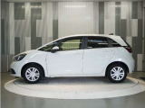 整備代金を車両本体価格に含んでおります。法定点検整備または定期点検を実施し、点検記録簿を発行致します。