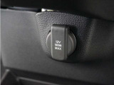 ◆アクセサリーソケット◆ドラレコの電源やスマートフォンの充電等に使用できる便利な電源ソケット!使いやすい場所に装備されています。