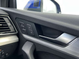 シートメモリー機能付き。運転手が変わっても、ボタン1つでスムーズにポジション設定できます