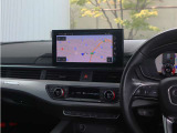 内装はシンプルに使い勝手を考え作られています。お車を運転する感覚をダイレクトに体感して頂けます。室内も広くロングドライブにも快適にお過ごしいただけます。