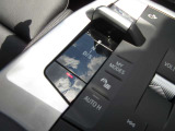 第三者機関AISの車両評価書付きです。キズや修復歴などを専門機関のスタッフがチェックしているため、はじめて輸入車をご検討される方も安心です。
