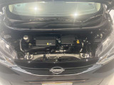 とっても綺麗なエンジンルームです♪お買い上げの際は日産整備士がメンテナンス整備を実施してお渡し致します☆