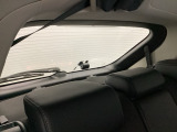 トノカバー付き。荷室のプライバシーを守ってくれます。見た目もスッキリ、防犯性も高まります。