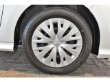 タイヤサイズは185/60R15です。