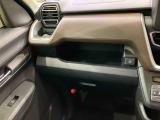 納車前にはプロのメカニックが、各部の点検を行います。ディーラーにしか出来ない品質、そしてサービスできっと満足していただけると思います!
