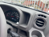 メジャーや荷札入れに♪インパネアッパーポケット(運転席)