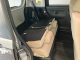 滋賀ダイハツの中古車展示店舗は県内に12か所ございます。琵琶湖を囲むように店舗がございますので、お近くの滋賀ダイハツハッピーの店舗にてご購入頂くことができます!