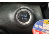 ■ENGINE STRAT /STOPスイッチ■始動はブレーキ踏んで、スタートボタンをプッシュです。スマートな始動が可能です。