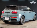 BMWのお車は、&ldquo;駆け抜ける歓び&rdquo;を体現しております。走行の安定性とコーナリングの良さを追求し、思い通りにハンドルの操作可能です。