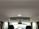 ルームランプは明るいLED◎