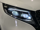 LEDヘッドライト夜の視界でも明るいです。
