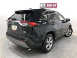 納車後は、無料1か月点検も行っております。実際に乗ってみて、気になることがあればお申しつけください。