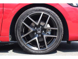 純正18インチアルミホイール(ベルリナブラック+ダーク切削クリア)235/40R18