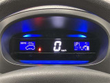 見やすいメーターレイアウトで運転をサポート!
