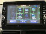 日産純正9インチ大画面ナビです。クリアな画質を楽しんでいただけるフルセグ地デジTVなどほどの機能が満載です。