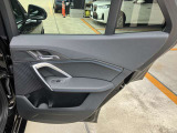 当社BMW認定中古車は全車保証付きでございます。また保証料金や整備費用はお見積書内の諸費用・税金に追加計上する事はございません。認定中古車保証付きのお支払総額でお見積りご依頼の上、他店とお比べください