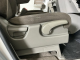 豊富に在庫を取り揃えています!軽自動車からミニバン、セダン、SUV、話題のハイブリッド車など続々入荷しております!