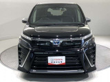 「フロントマスク」です。車の印象を決めるのは【顔】。この車の顔つきは、きっとあなたにピッタリ!?