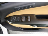 運転席ドアスイッチ回りの画像です