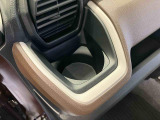 また、お車にあまり詳しくない方でも安心して立ち寄って頂けるお店作りを目指しています。中古車選びに不安があるという多くのお客様の声に応えるべく『親切・丁寧・明瞭』をキーワードにしっかりサポート致します。