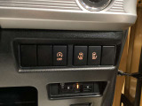 両側電動スライドドアは運転席からも操作できます