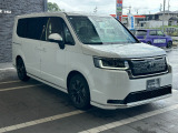 様々なデモカーをご案内出来るように準備しております。(タイミングに応じてない車もございます。)販売もしておりますので、ご興味ある方はスタッフまでお声かけ下さい。