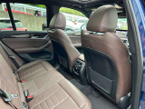 国道246号線沿い、南町田グランベリーパーク駅すぐ。BMW Premium Selection 東名横浜/〒194-0004 東京都町田市鶴間5-18-1