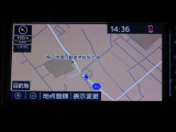 ナビ付きだから知らない土地の運転も安心です。