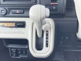 納車前に当社のサービスマンが点検整備を実施致します♪