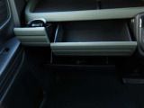 トヨタ認定中古車保証付!(1年間、距離無制限 HV車はHV保証付) 別途延長保証もご用意しております♪ ぜひ現車を確認にご来店ください