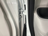 豊富に在庫を取り揃えています。 軽自動車からミニバン、セダン、SUV、話題のハイブリッド車などなど続々入荷中です!