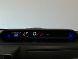 【メーターパネル】シンプルなデザインのメーターパネルは視認性が良く、必要な情報を運転手に分かりやすく伝えてくれます♪
