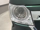 LEDヘッドライトは、点灯の瞬間から最大光量を発揮し、突然暗くなるトンネルなどでの安定感を高めます。